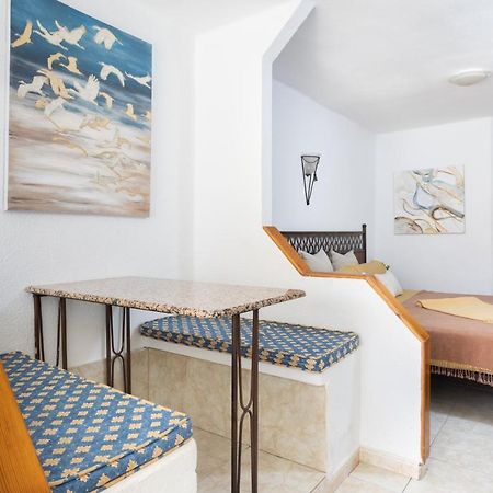 Classbnb - Studio 50M From Puerto Colon Beach Адехе Екстер'єр фото